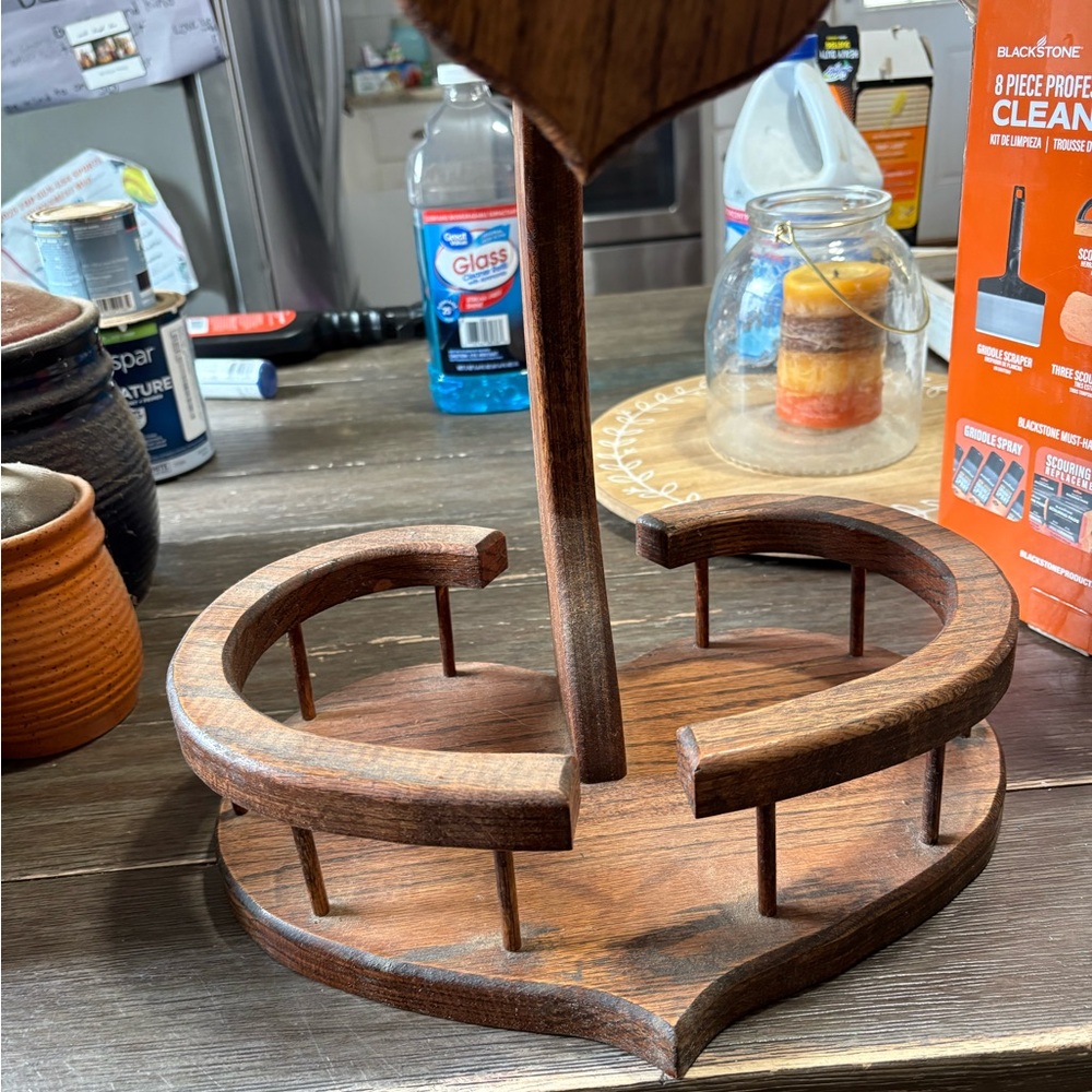 Wooden Heart-Shaped Banana Holder